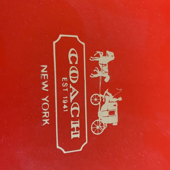 Women’s Coach Signature Flats size 6.5 - Picture 4 of 4